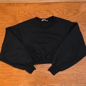 Zenana Small Long Sleeve Black Crop Top